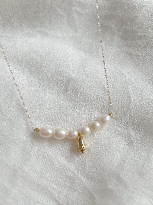 Freshwater pearl necklace, jingle bell pendant, Christmas special jewelry