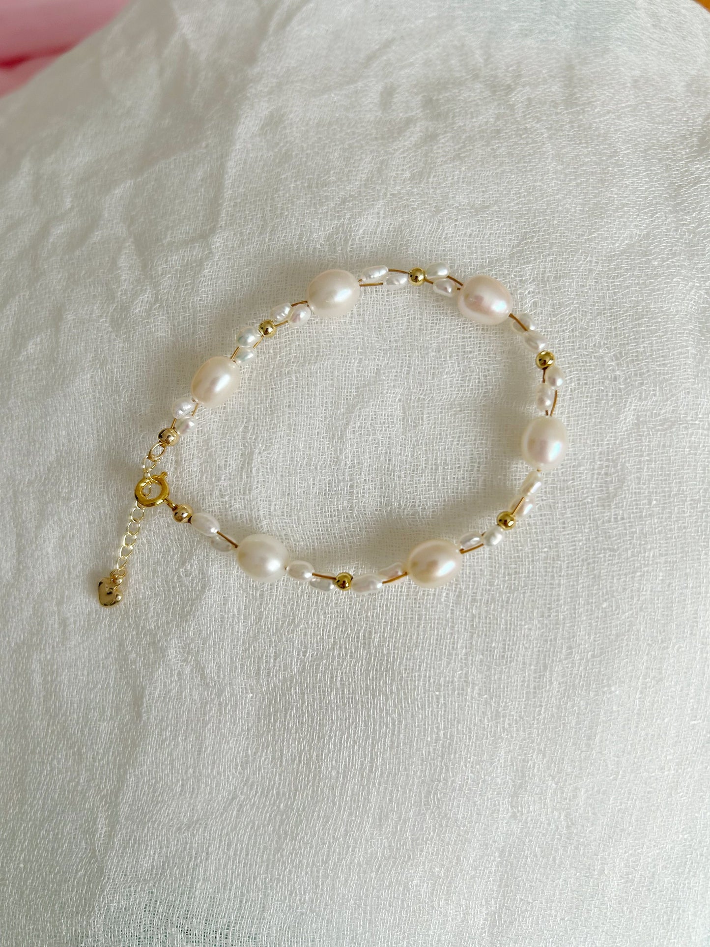 Handmade freshwater Pearl bracelets, French style bracelets