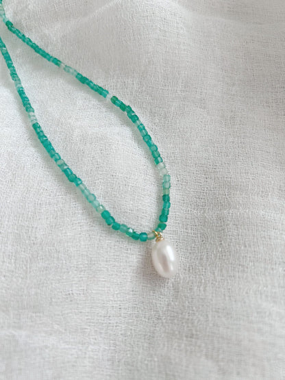 Natural green agate pearl necklace, 3mm green agate cube choker